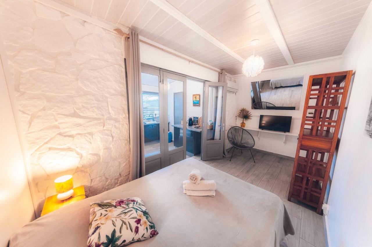 Studio Cassia En Rdj Proche Lagon De L'Ermitage Сен-Жиль-ле-Бэн Экстерьер фото